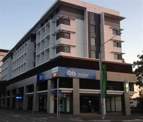Sydney Olympic Park Hotels: 4,833 Cheap .
